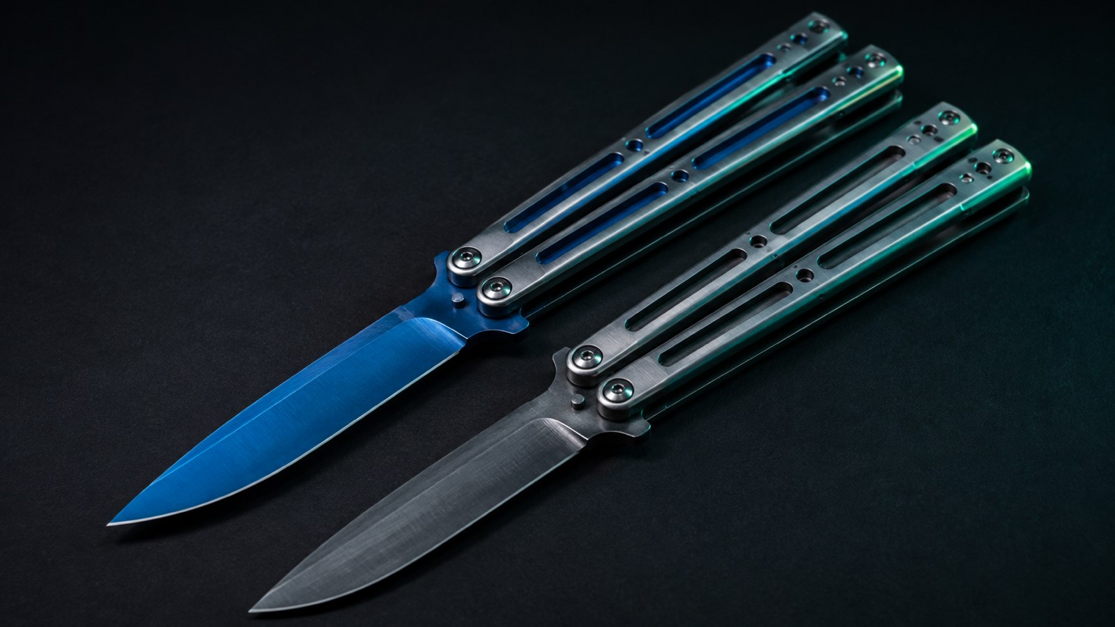 Сравнение фронта и бэка клинка Butterfly Knife Case Hardened с разным процентом синевы